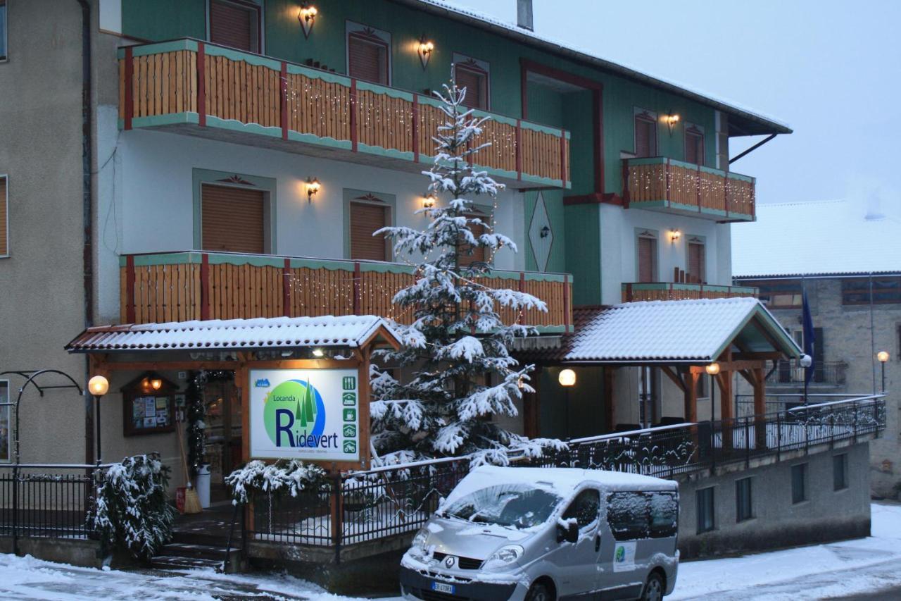 Hotel Locanda Ridevert Tione di Trento Exterior foto